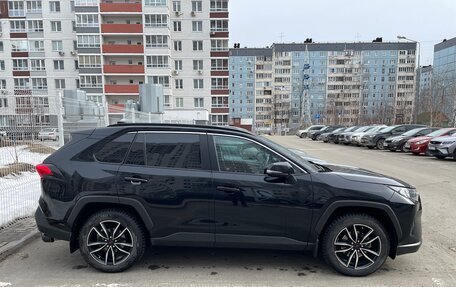 Toyota RAV4, 2021 год, 3 610 000 рублей, 3 фотография