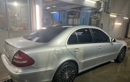 Mercedes-Benz E-Класс, 2002 год, 850 000 рублей, 8 фотография