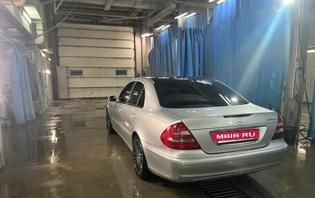 Mercedes-Benz E-Класс, 2002 год, 850 000 рублей, 7 фотография