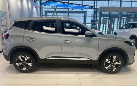 Chery Tiggo 4 I рестайлинг, 2025 год, 2 420 000 рублей, 8 фотография
