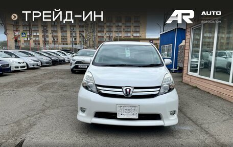 Toyota ISis I, 2011 год, 1 259 000 рублей, 3 фотография