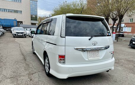 Toyota ISis I, 2011 год, 1 259 000 рублей, 6 фотография