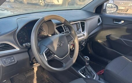Hyundai Solaris II рестайлинг, 2021 год, 1 250 000 рублей, 6 фотография