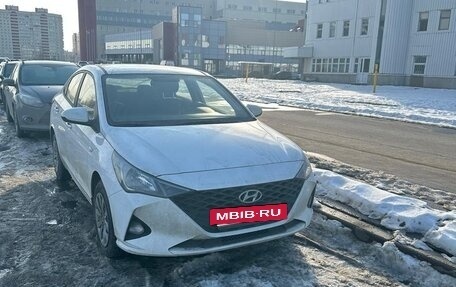 Hyundai Solaris II рестайлинг, 2021 год, 1 250 000 рублей, 9 фотография