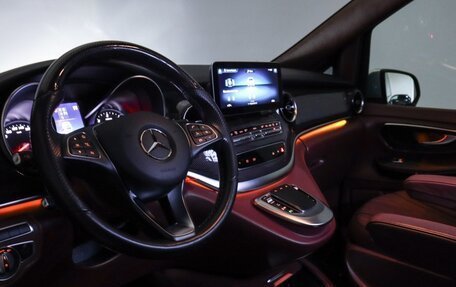 Mercedes-Benz V-Класс, 2020 год, 17 950 000 рублей, 4 фотография