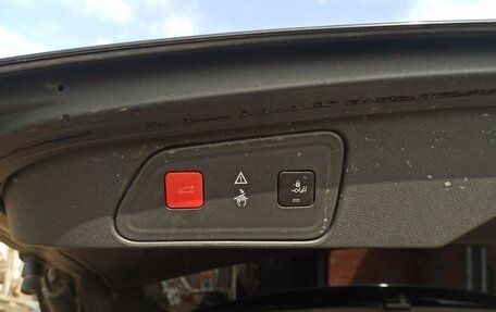 Peugeot 3008 II, 2018 год, 1 980 000 рублей, 11 фотография