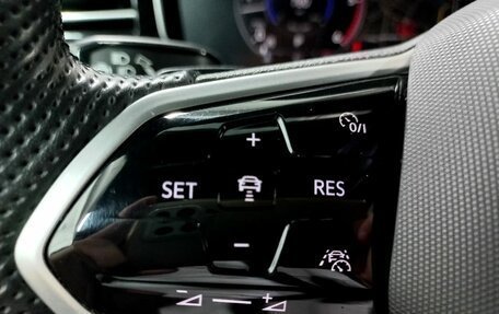 Volkswagen Touareg III, 2020 год, 5 768 000 рублей, 15 фотография