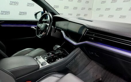 Volkswagen Touareg III, 2020 год, 5 768 000 рублей, 3 фотография