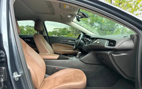 Buick Regal VI, 2020 год, 1 120 000 рублей, 12 фотография