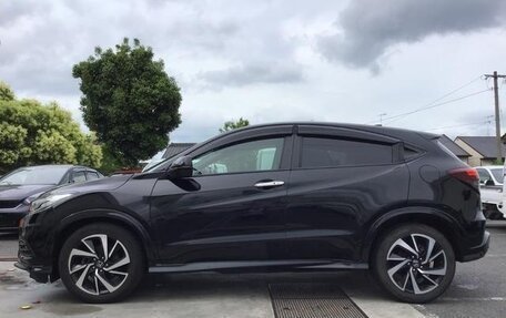 Honda Vezel, 2020 год, 1 240 000 рублей, 4 фотография