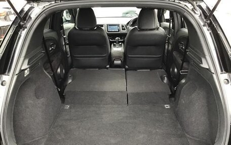 Honda Vezel, 2020 год, 1 240 000 рублей, 13 фотография