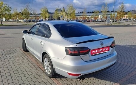 Volkswagen Jetta VI, 2013 год, 1 400 000 рублей, 2 фотография