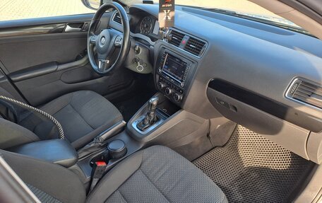 Volkswagen Jetta VI, 2013 год, 1 400 000 рублей, 9 фотография