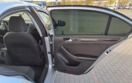 Volkswagen Jetta VI, 2013 год, 1 400 000 рублей, 11 фотография