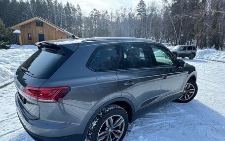 Volkswagen Touareg III, 2018 год, 4 900 000 рублей, 6 фотография