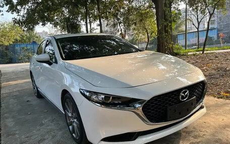 Mazda 3, 2020 год, 1 800 000 рублей, 3 фотография