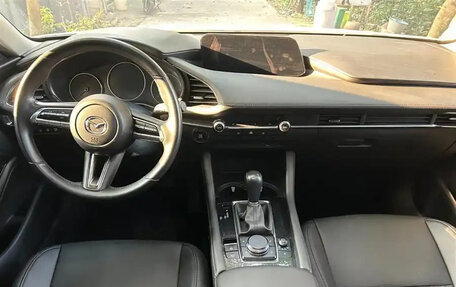 Mazda 3, 2020 год, 1 800 000 рублей, 9 фотография