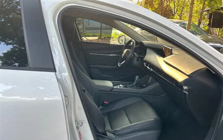 Mazda 3, 2020 год, 1 800 000 рублей, 12 фотография
