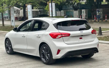 Ford Focus IV, 2022 год, 1 350 999 рублей, 4 фотография