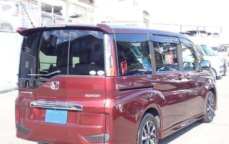 Honda Stepwgn IV, 2020 год, 1 710 000 рублей, 4 фотография