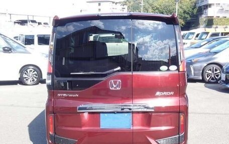 Honda Stepwgn IV, 2020 год, 1 710 000 рублей, 5 фотография