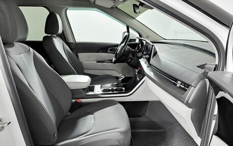 KIA Carnival, 2021 год, 3 650 000 рублей, 13 фотография