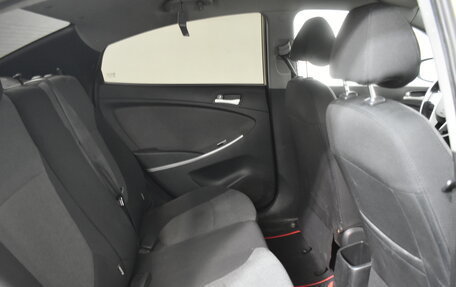 Hyundai Solaris II рестайлинг, 2011 год, 589 000 рублей, 12 фотография
