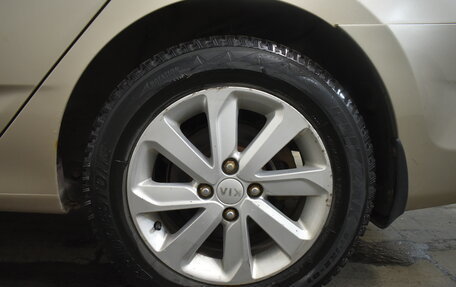 Hyundai Solaris II рестайлинг, 2011 год, 589 000 рублей, 15 фотография