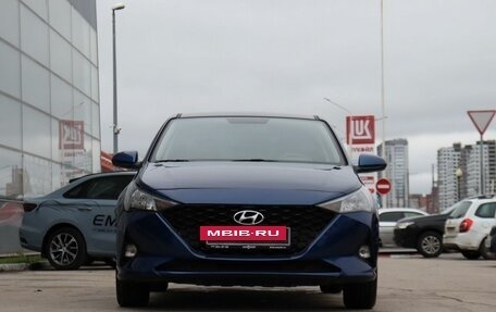 Hyundai Solaris II рестайлинг, 2022 год, 1 700 000 рублей, 2 фотография