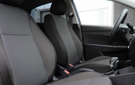 Hyundai Solaris II рестайлинг, 2022 год, 1 700 000 рублей, 19 фотография