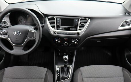Hyundai Solaris II рестайлинг, 2022 год, 1 700 000 рублей, 17 фотография
