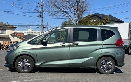 Honda Freed II, 2020 год, 1 190 000 рублей, 2 фотография