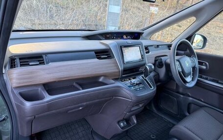 Honda Freed II, 2020 год, 1 190 000 рублей, 10 фотография