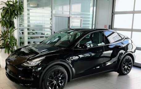 Tesla Model Y I, 2022 год, 4 799 000 рублей, 1 фотография