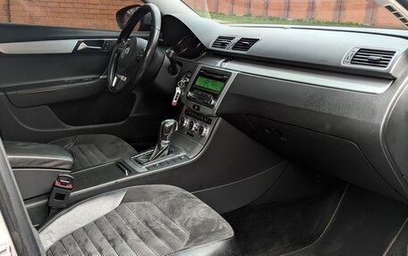 Volkswagen Passat B7, 2013 год, 890 000 рублей, 2 фотография
