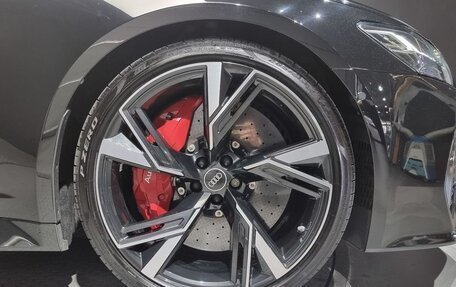 Audi RS 6, 2022 год, 12 750 222 рублей, 14 фотография