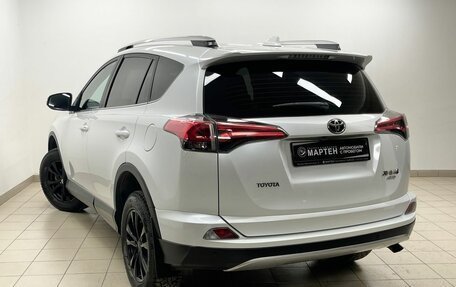 Toyota RAV4, 2019 год, 3 199 000 рублей, 6 фотография