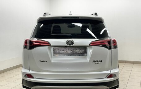 Toyota RAV4, 2019 год, 3 199 000 рублей, 5 фотография