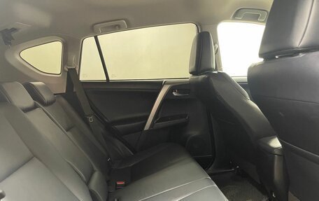 Toyota RAV4, 2019 год, 3 199 000 рублей, 13 фотография