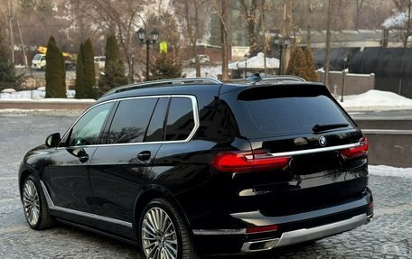 BMW X7, 2021 год, 7 600 000 рублей, 7 фотография