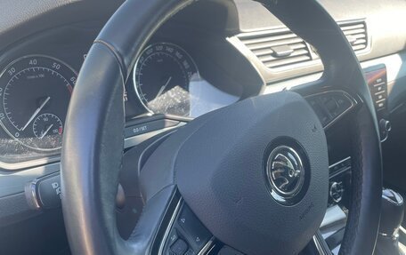 Skoda Superb III рестайлинг, 2018 год, 2 350 000 рублей, 16 фотография