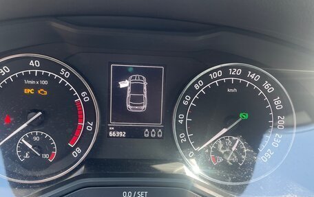 Skoda Superb III рестайлинг, 2018 год, 2 350 000 рублей, 24 фотография