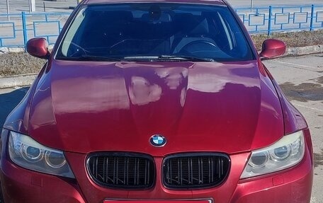 BMW 3 серия, 2011 год, 950 000 рублей, 3 фотография