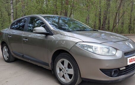 Renault Fluence I, 2010 год, 700 000 рублей, 3 фотография