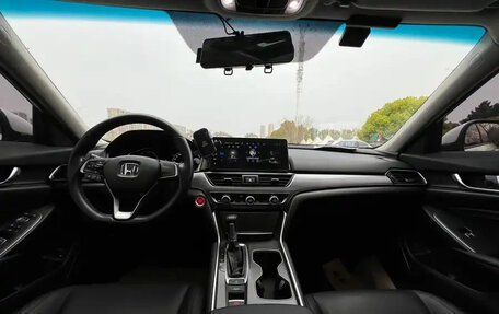 Honda Accord IX рестайлинг, 2022 год, 1 920 000 рублей, 6 фотография
