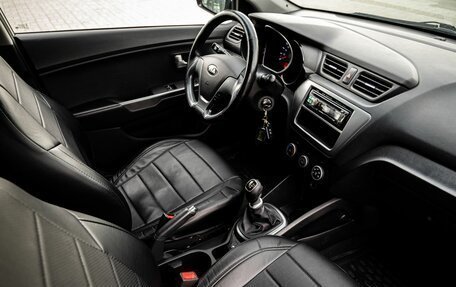 KIA Rio III рестайлинг, 2015 год, 900 000 рублей, 11 фотография
