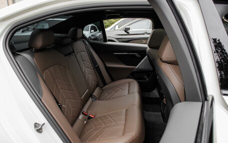 BMW 5 серия, 2023 год, 9 339 000 рублей, 18 фотография