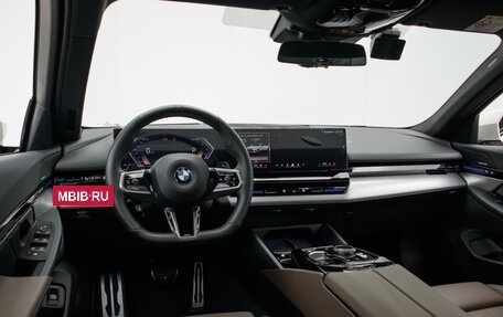 BMW 5 серия, 2023 год, 9 339 000 рублей, 17 фотография