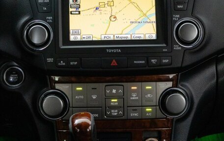 Toyota Highlander III, 2012 год, 2 345 000 рублей, 17 фотография