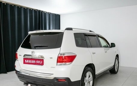 Toyota Highlander III, 2012 год, 2 345 000 рублей, 7 фотография